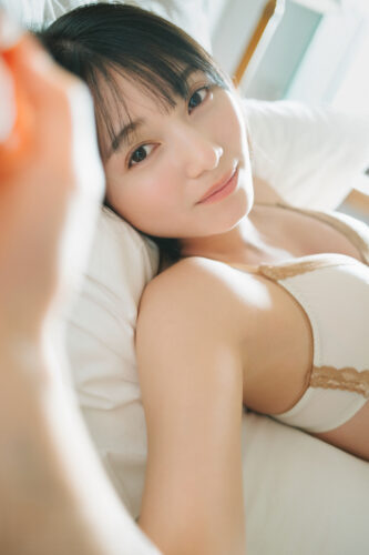 熊澤風花 2nd写真集『小さくて大切なもの』発売記念イベント(秋葉原)